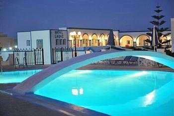 Otel Lodos Karterados (Santorini)